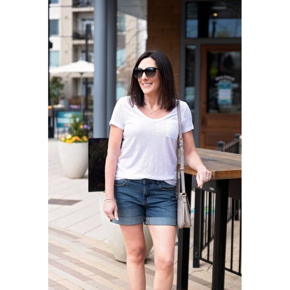 Caslon Womens Rolled Denim Boyfriend Shorts Mid-Rise 99% Cotton Blue Size 4 - Picture 1 of 9